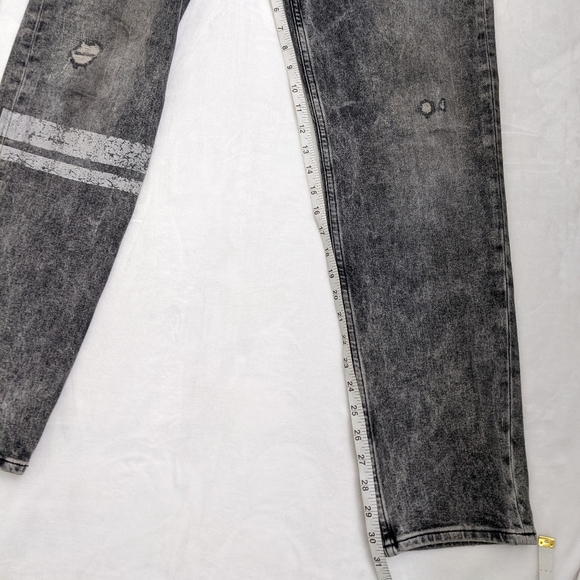 Hudson Sartor Relaxed Skinny Distressed Edgy Graphic Jeans - Picture 6 of 14